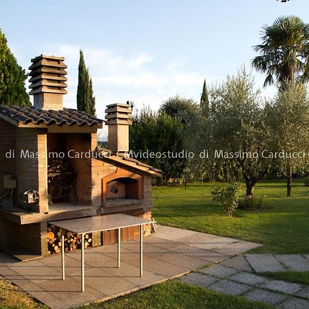 Agriturismo Valle Del Subasio Villa Assisi Exterior photo